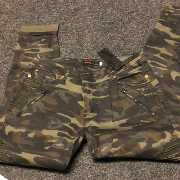 Ladies camouflage jeans - Picture 3 of 4